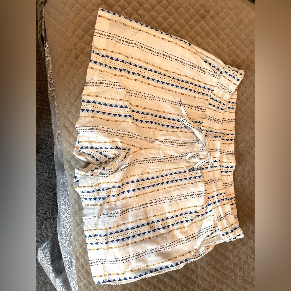 Style & Co. Medium Shorts